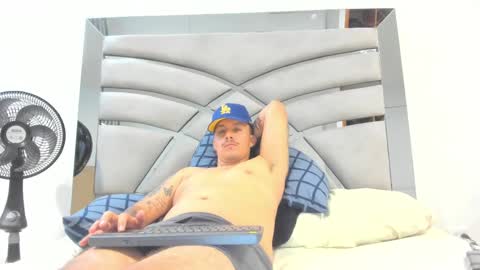 Snapshot of archie_1234 chatting on March 5, 2025, 3:08 am Archie online show from March 5, 2025, 3:08 am