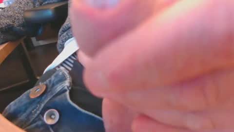 Archie online show from January 7, 2025, 2:19 pm