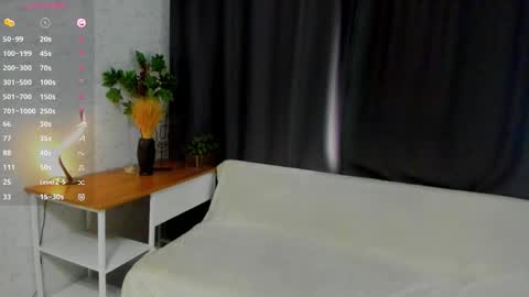 Amy online show from October 15, 2025, 4:23 am