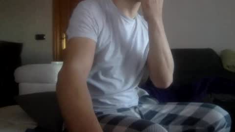 ardiendo36 online show from February 7, 2025, 8:33 am