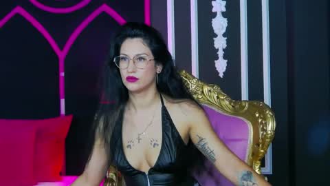 Areina online show from June 22, 2026, 3:58 am