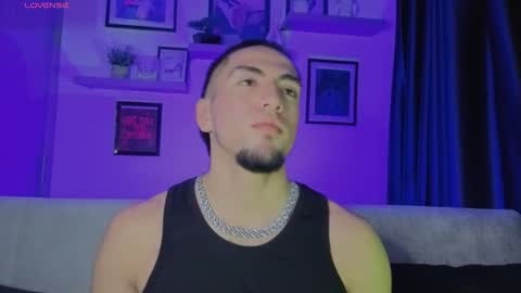 Snapshot of aresmassimox chatting on November 22, 2025, 4:11 am Mateo online show from November 22, 2025, 4:11 am