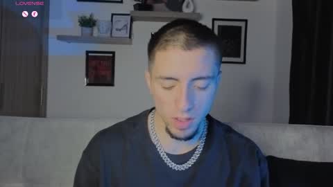 Snapshot of aresmassimox chatting on November 23, 2025, 5:07 am Mateo online show from November 23, 2025, 5:07 am