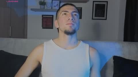 Snapshot of aresmassimox chatting on November 24, 2025, 4:12 am Mateo online show from November 24, 2025, 4:12 am