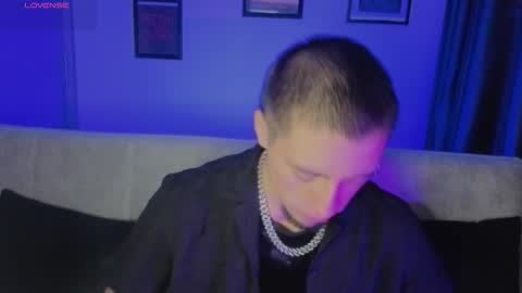 Snapshot of aresmassimox chatting on November 28, 2025, 3:42 am Mateo online show from November 28, 2025, 3:42 am