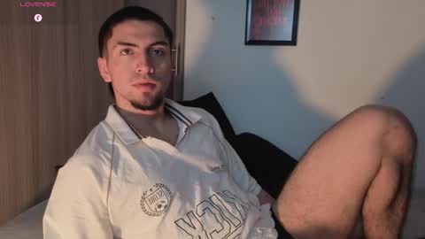 Snapshot of aresmassimox chatting on January 6, 2026, 12:31 pm Mateo online show from January 6, 2026, 12:31 pm