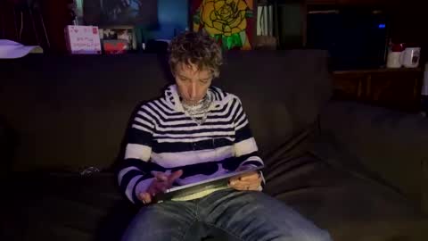 argabright online show from February 23, 2025, 12:48 pm