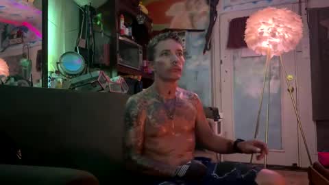 argabright online show from September 22, 2025, 5:42 am