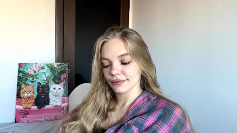 Amelia online show from December 16, 2025, 7:24 am