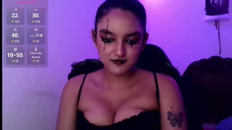 Snapshot of ari_20_ chatting on November 1, 2025, 12:56 am Bella online show from November 1, 2025, 12:56 am