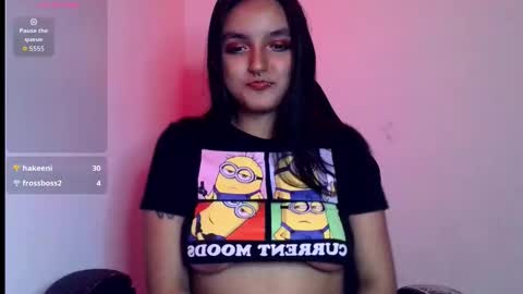 Snapshot of ari_20_ chatting on November 14, 2025, 8:07 pm Bella online show from November 14, 2025, 8:07 pm