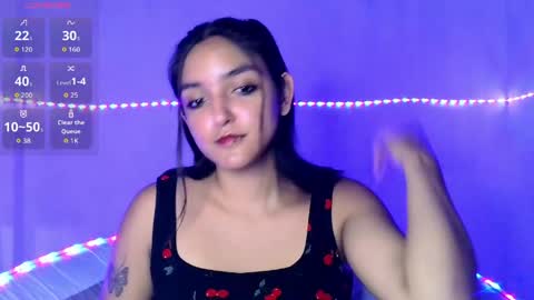 Snapshot of ari_20_ chatting on April 16, 2026, 6:52 pm Bella online show from April 16, 2026, 6:52 pm