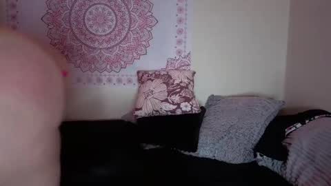 Aria Marie online show from April 3, 2026, 4:21 am