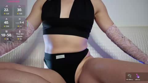 Aria Desire online show from June 6, 2026, 10:14 pm