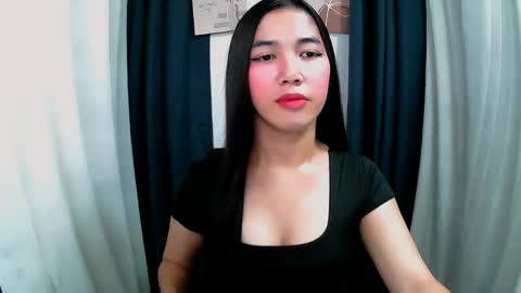 Snapshot of aria_fucks chatting on May 15, 2026, 9:49 am ARIA online show from May 15, 2026, 9:49 am