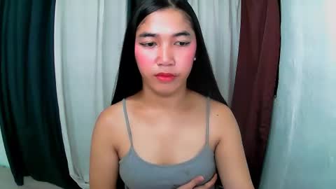 Snapshot of aria_fucks chatting on June 17, 2026, 11:27 pm ARIA online show from June 17, 2026, 11:27 pm