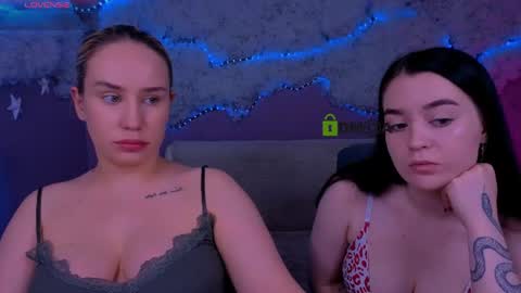 Snapshot of aria_glow chatting on June 9, 2026, 7:14 pm Aria online show from June 9, 2026, 7:14 pm