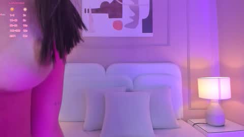 Aria  online show from December 14, 2025, 9:08 pm