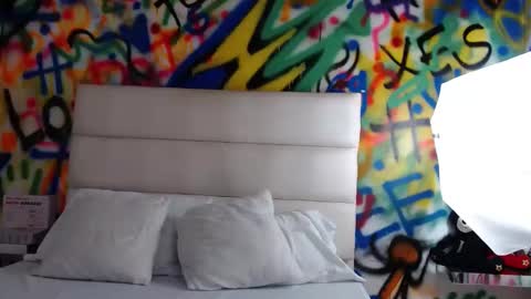 Snapshot of aria_martiin chatting on December 16, 2024, 12:06 pm aria online show from December 16, 2024, 12:06 pm