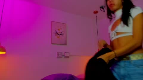 Snapshot of aria_millers1 chatting on April 24, 2026, 11:01 am aria_millers1 online show from April 24, 2026, 11:01 am