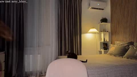  and  online show from March 30, 2026, 6:42 pm