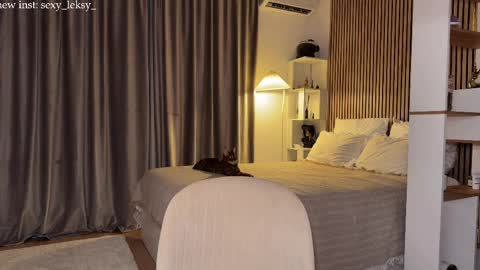  and  online show from April 6, 2026, 7:04 pm