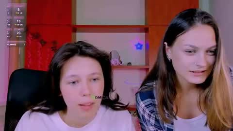 Snapshot of aria_wild_ chatting on June 19, 2026, 7:06 pm aria_wild_ online show from June 19, 2026, 7:06 pm