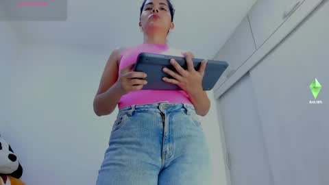 Snapshot of ariacoral chatting on May 3, 2026, 1:17 pm ariacoral online show from May 3, 2026, 1:17 pm