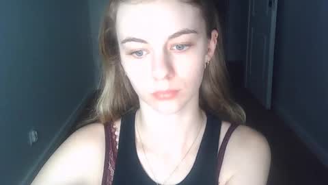 Snapshot of ariacreazy chatting on July 9, 2026, 8:35 pm AriaCreazy online show from July 9, 2026, 8:35 pm
