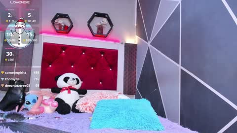 Snapshot of ariadna_evangeline chatting on December 9, 2024, 6:23 am Angel online show from December 9, 2024, 6:23 am