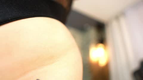 -  -. .- Ariadna -. .-  - online show from May 19, 2026, 1:06 pm