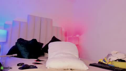 ariadnacolby online show from March 10, 2025, 12:40 am