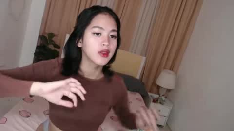 Snapshot of ariahooper chatting on January 23, 2025, 10:11 am Christine JorgensenChristmas wish breasts implants online show from January 23, 2025, 10:11 am