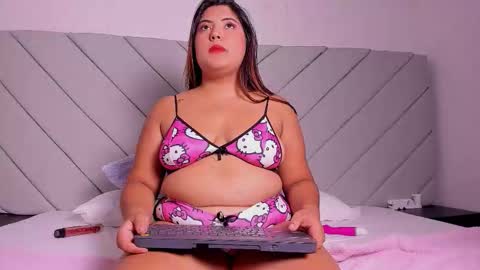  ARIANA  online show from October 15, 2025, 2:44 am