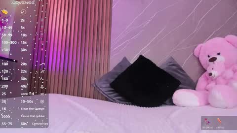 Ariana online show from November 22, 2025, 12:15 pm