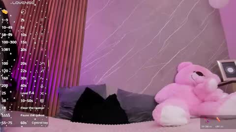 Ariana online show from December 21, 2025, 12:23 pm