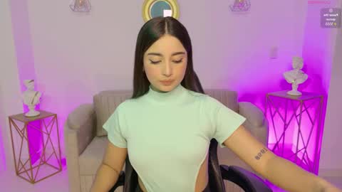 Ariana online show from November 7, 2025, 3:17 am