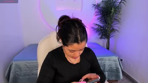 Snapshot of ariana_pierce chatting on December 20, 2025, 12:23 pm Ariana online show from December 20, 2025, 12:23 pm