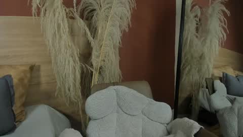 Snapshot of ariana_rosse__ chatting on May 14, 2026, 2:13 pm Ariana online show from May 14, 2026, 2:13 pm
