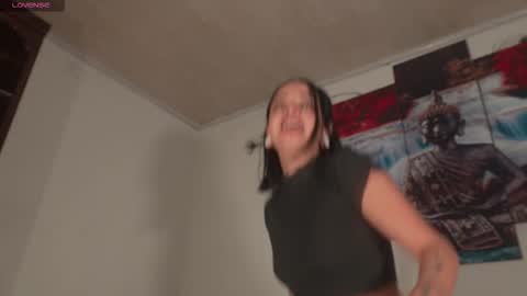 ariana_whitee online show from March 10, 2026, 8:25 pm