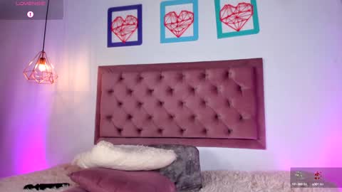 Snapshot of ariana_zc_ chatting on January 11, 2025, 10:51 pm Susan online show from January 11, 2025, 10:51 pm