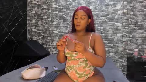 Ariana online show from November 26, 2025, 12:39 pm