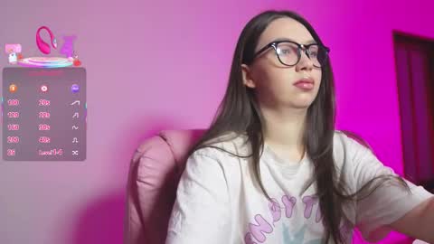 Snapshot of arianahot777 chatting on January 11, 2026, 10:15 pm arianahot777 online show from January 11, 2026, 10:15 pm