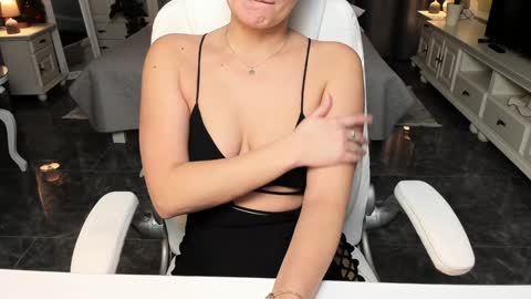 Ana online show from December 28, 2024, 2:53 pm