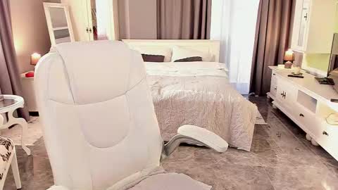 Ana online show from February 11, 2026, 2:00 pm