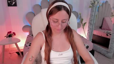 Arianna online show from April 15, 2026, 2:13 pm