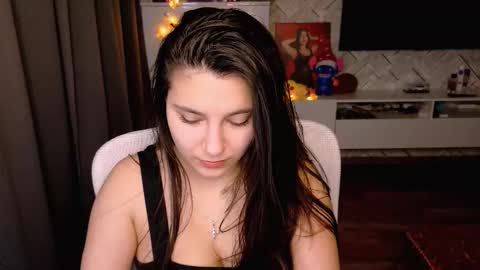 Snapshot of arianna_grend chatting on January 8, 2026, 12:18 pm Arianna online show from January 8, 2026, 12:18 pm
