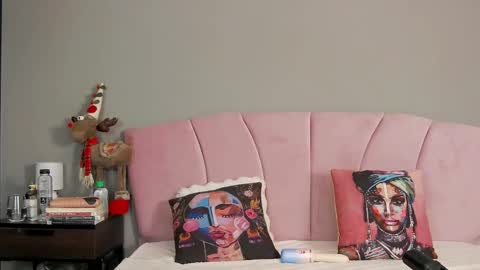 arianna_moonx online show from February 22, 2026, 10:41 pm