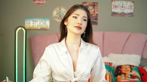 arianna_moonx online show from May 16, 2026, 7:45 pm
