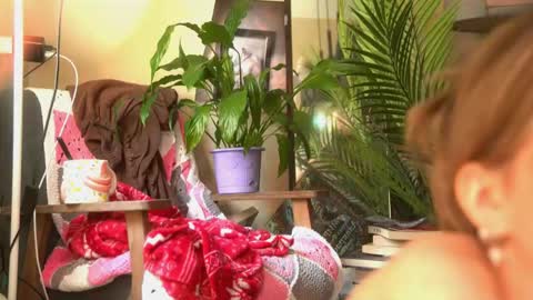 Olivka online show from June 5, 2026, 9:04 am